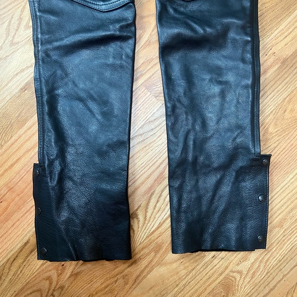 Classic Leather Chaps - Picture 4 of 5